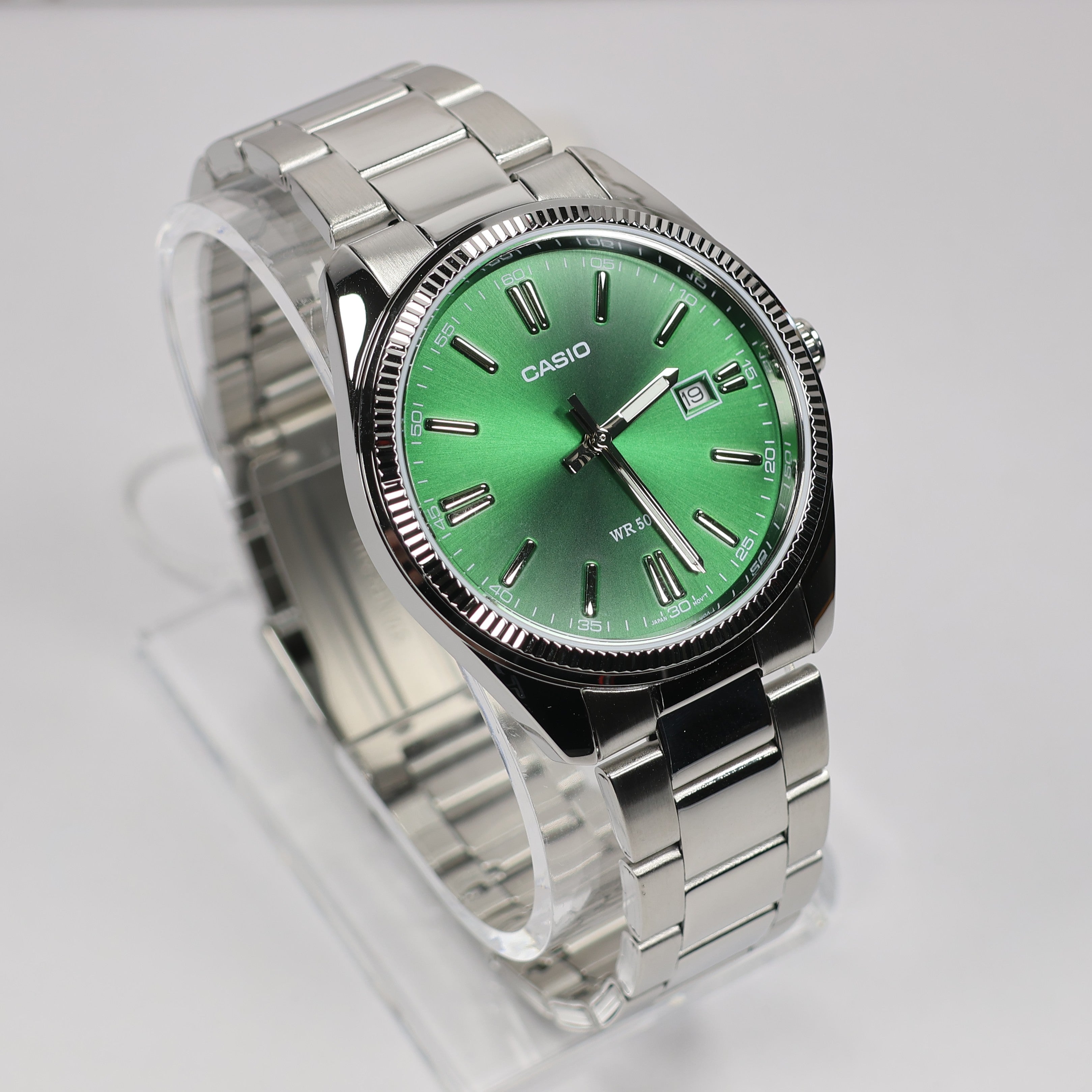 Casio Men's Vintage Green Dial Stainless Steel Quartz Watch MTP