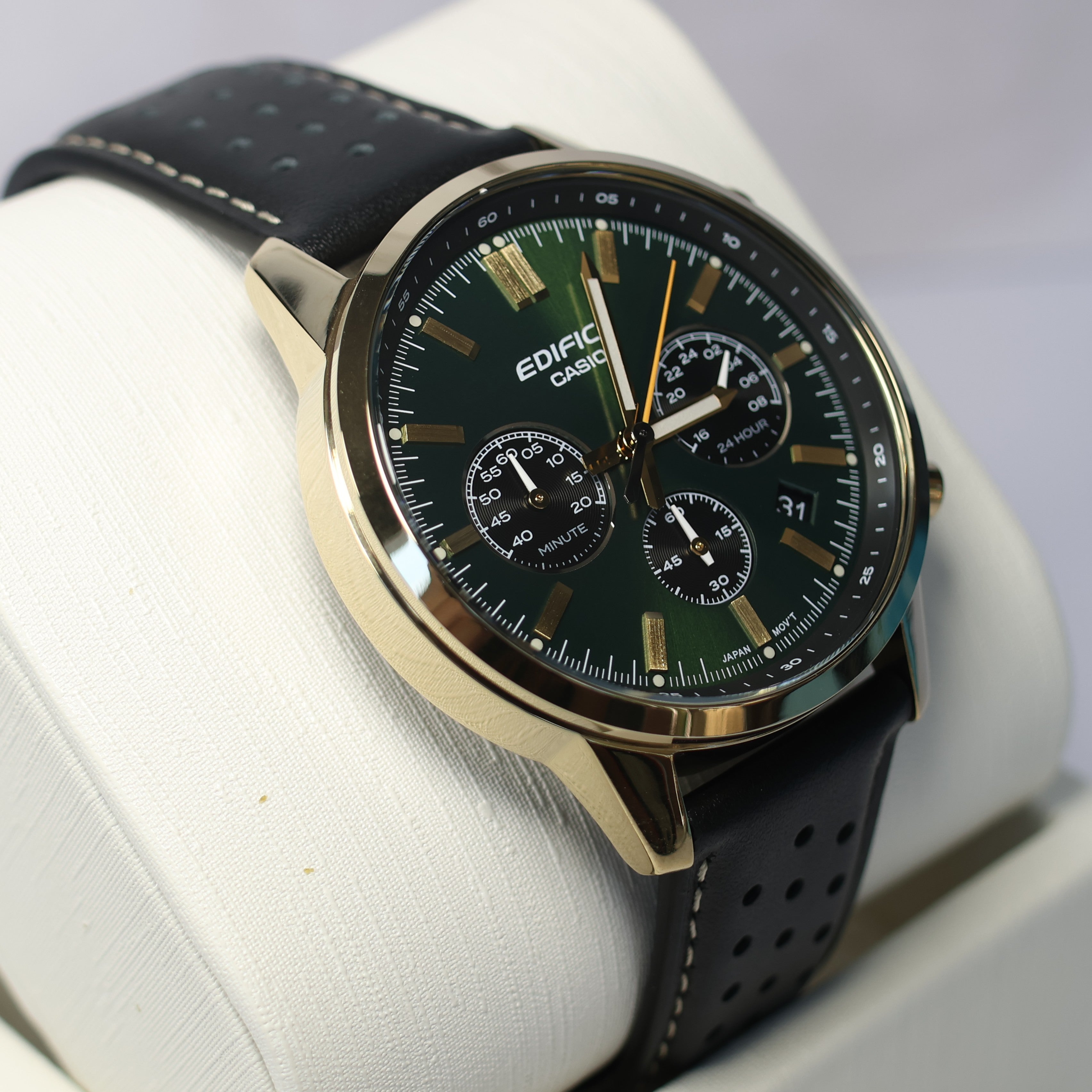 EFR-575CL-3AEF_Right.jpg