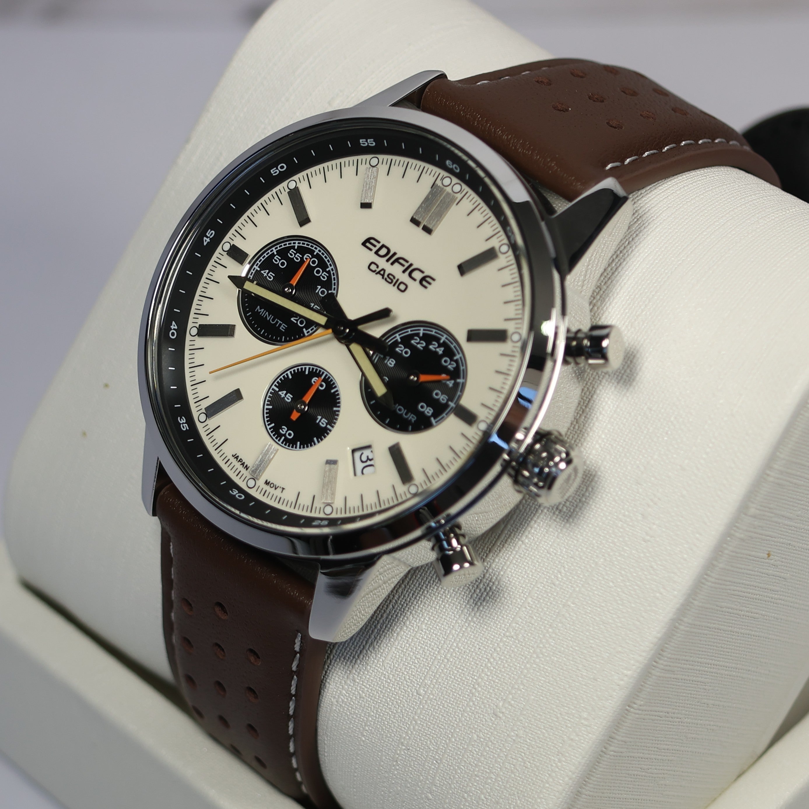 EFR-575L-7AEF_Left.jpg