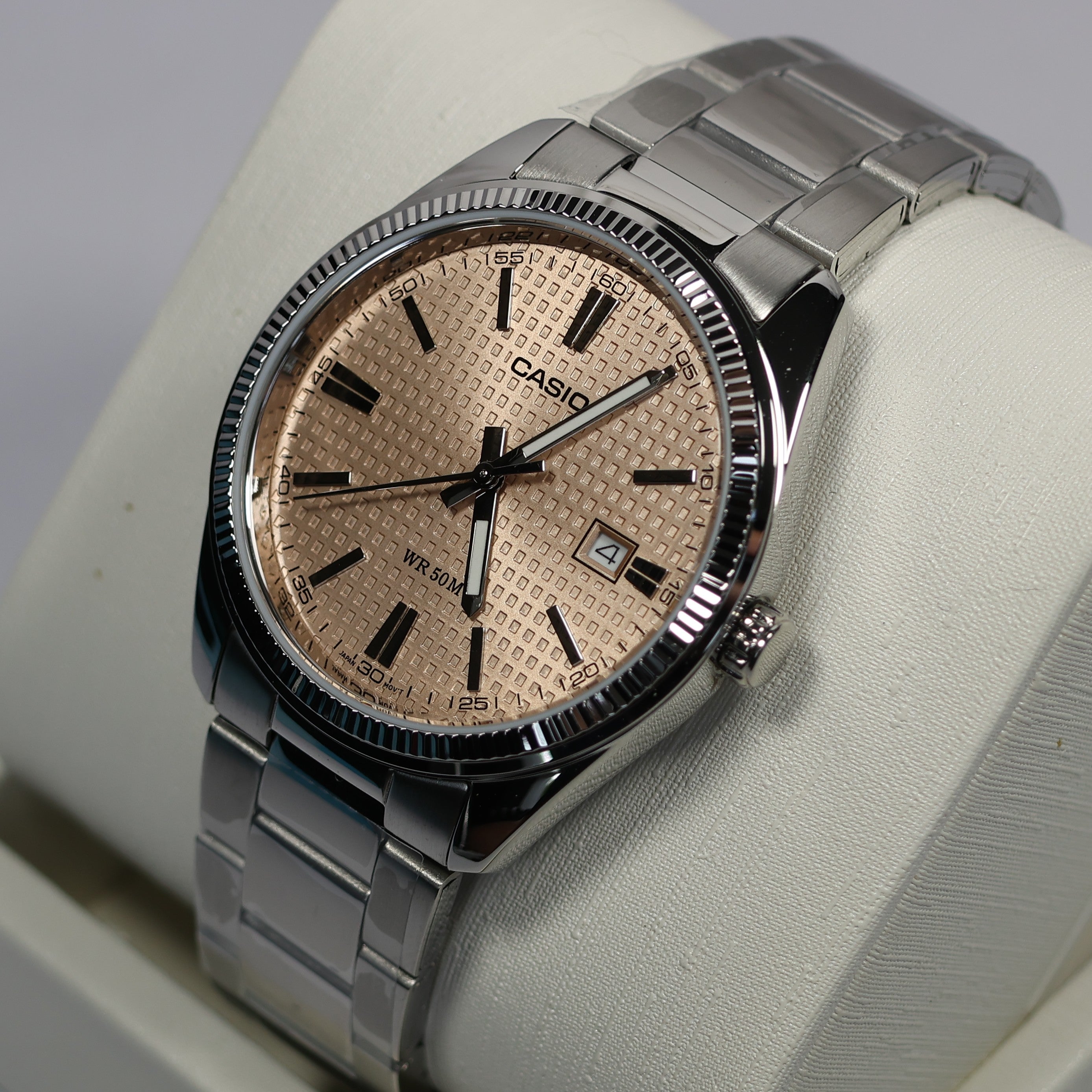 MTP-1302PE-4AVEF_Left.jpg