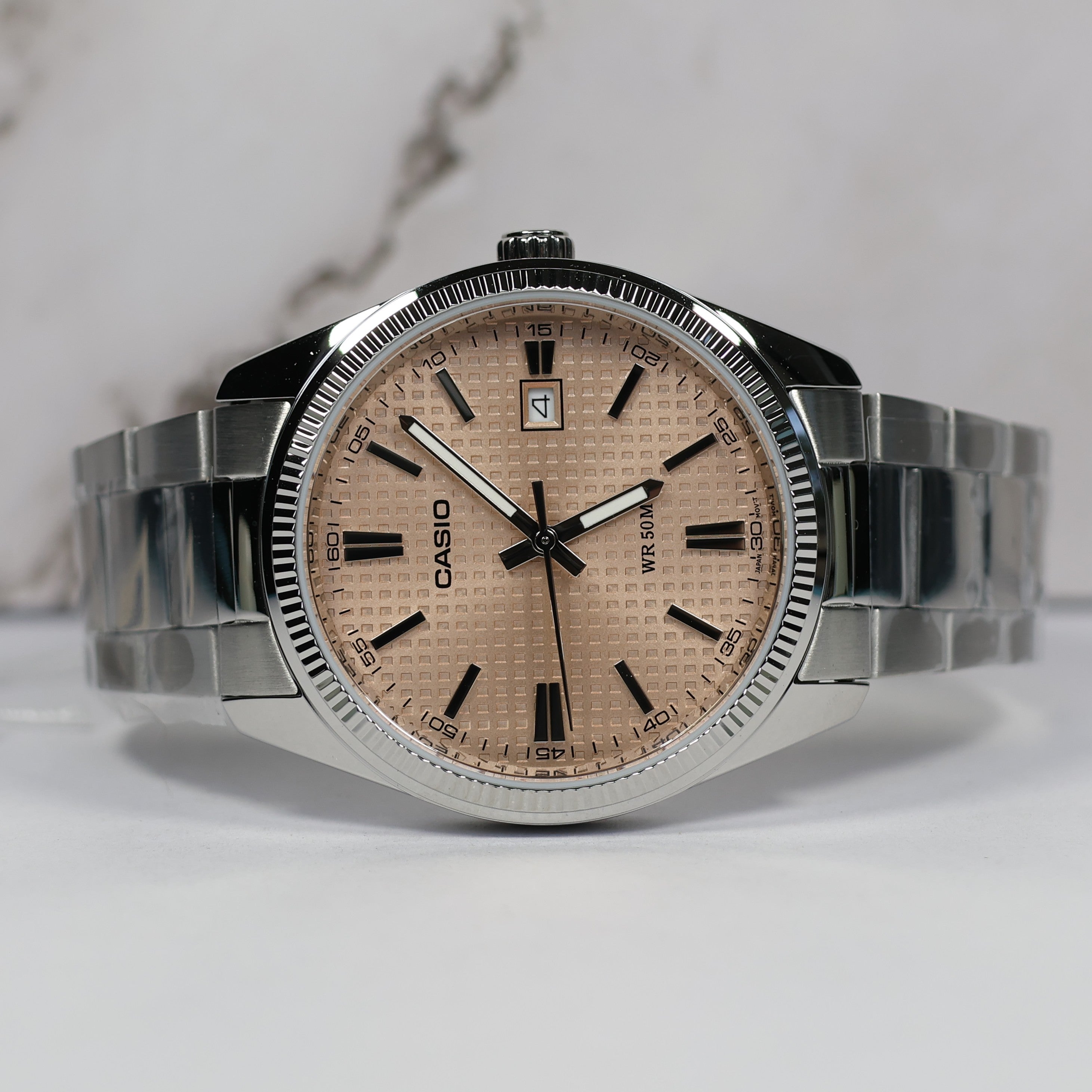 MTP-1302PE-4AVEF_Side.jpg
