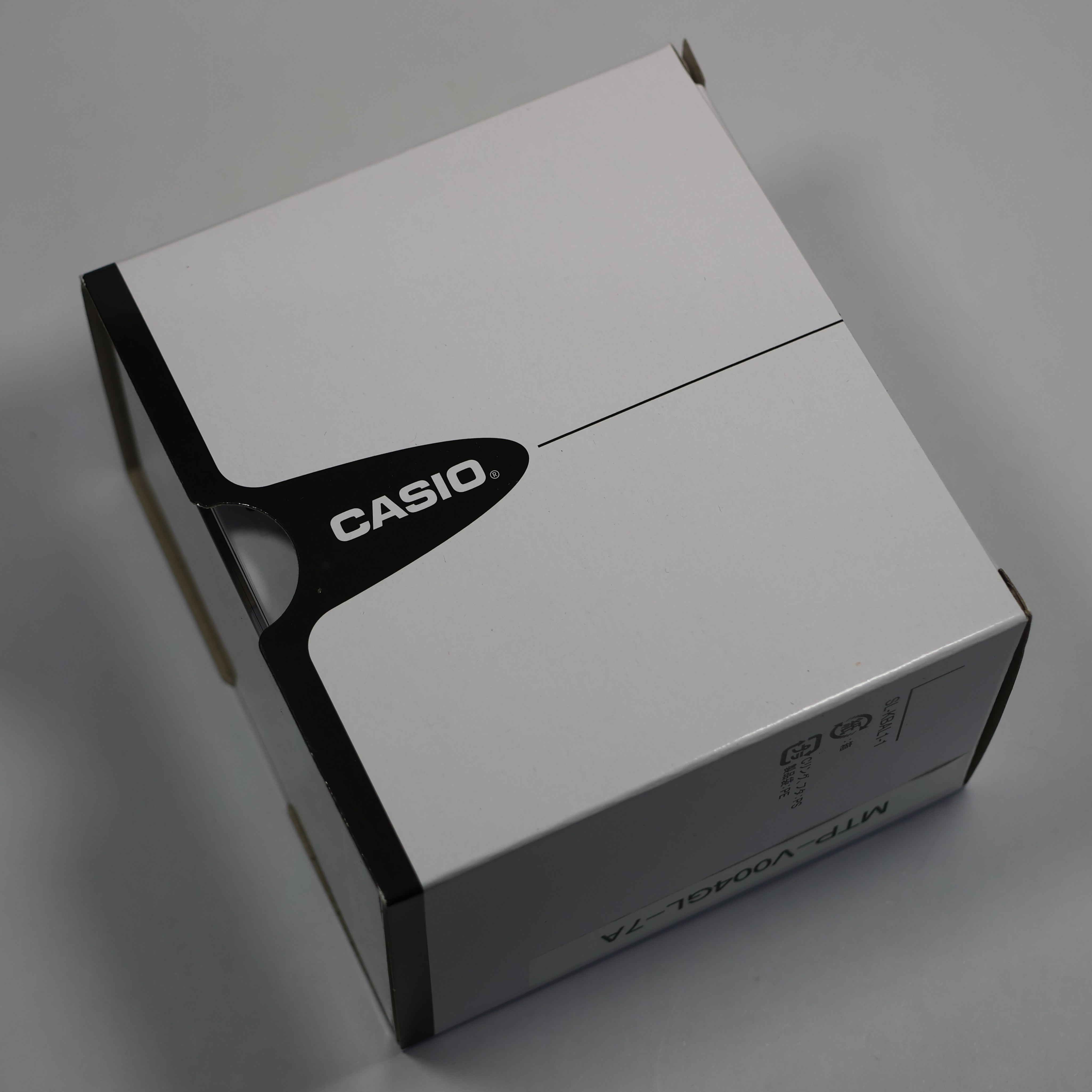 Casio Men's White Dial Brown Leather Quartz Watch MTP-V004GL-7A