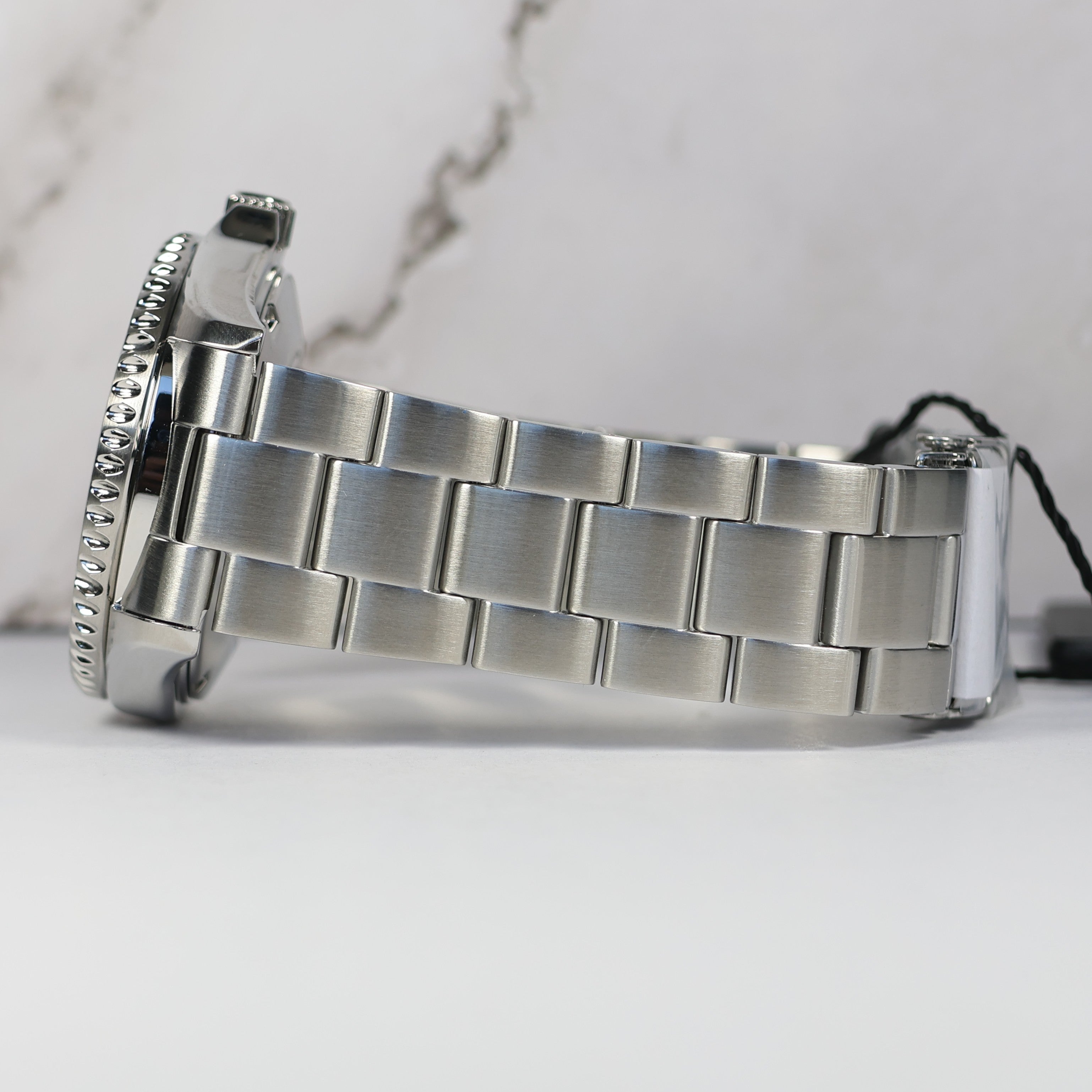 Orient Mako III Men's Champagne Dial Stainless Steel Sports Watch RA-AA0821S39B